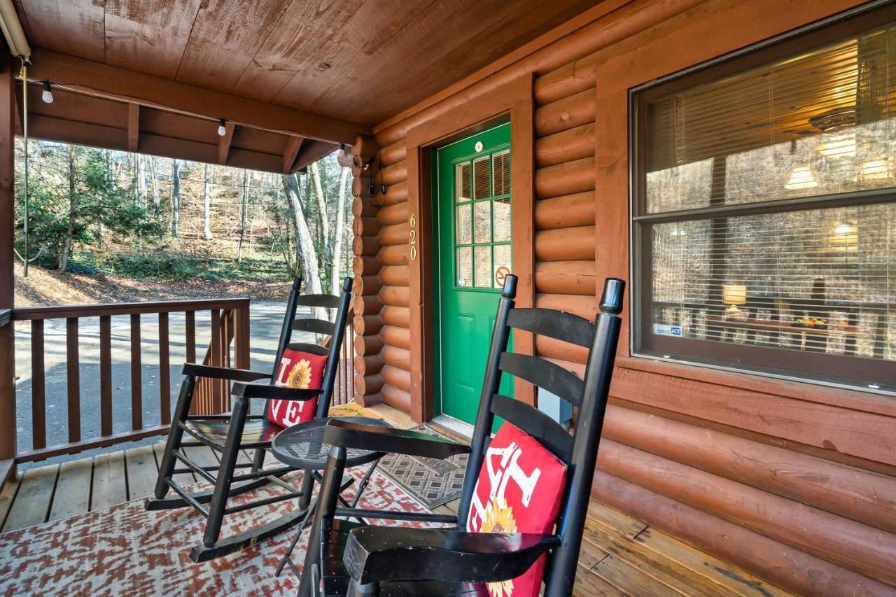Bear Nakid Villa Pigeon Forge Luaran gambar