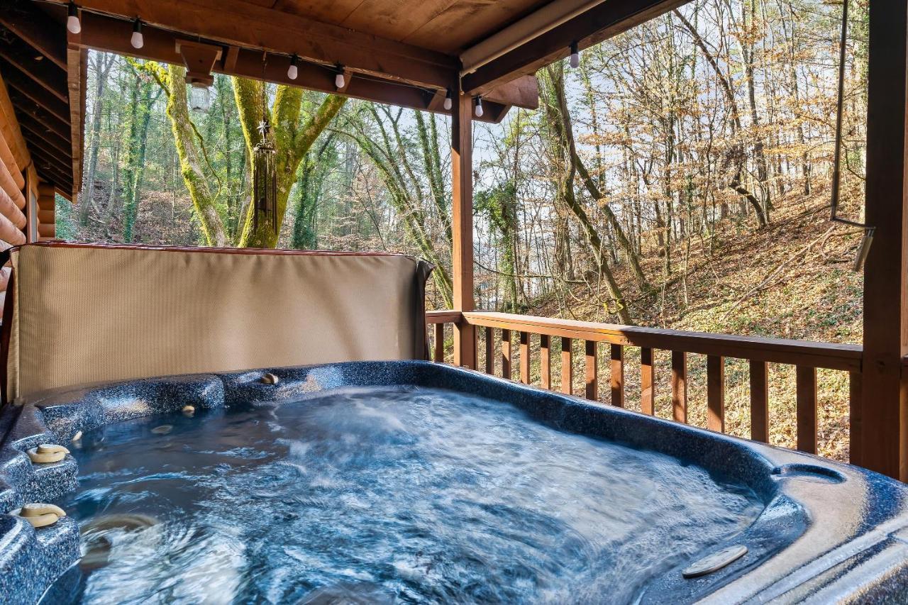 Bear Nakid Villa Pigeon Forge Luaran gambar